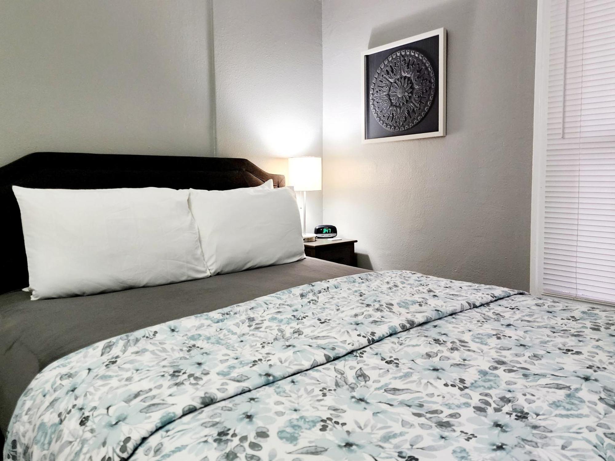 Two Bedroom Home In Beautiful Downtown ليكلاند المظهر الخارجي الصورة
